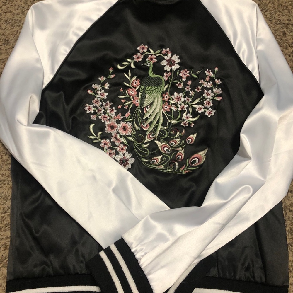 Jacket - Picture 2 of 3